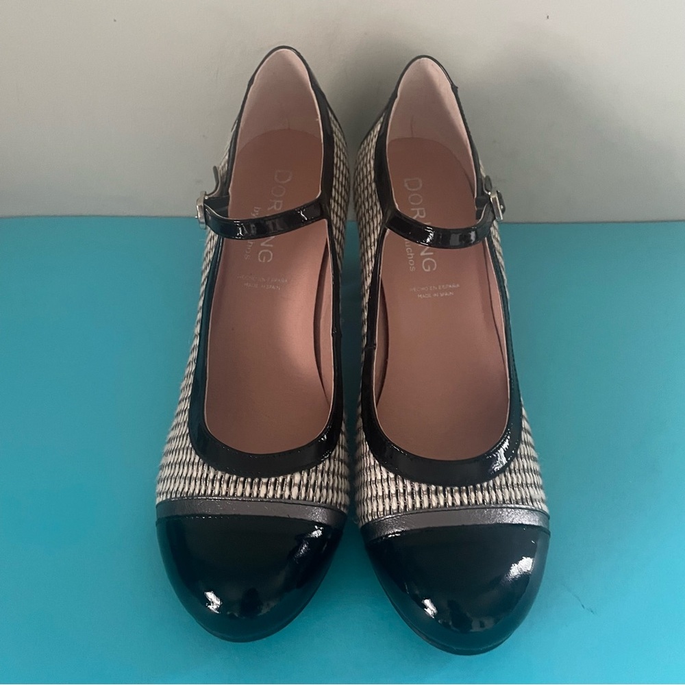 Dorking by Fluchos Rodin heeled Mary Janes size EU41.
